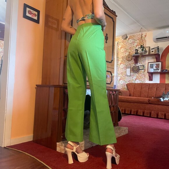 DEADSTOCK 1970s vintage green pleated fake pocket double button flare pants! - Picture 7 of 15